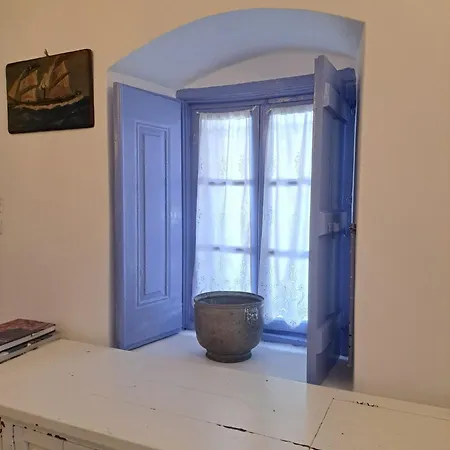 Pleiades Bay Leros * Alinda (Leros)