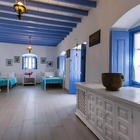 Pleiades Bay Leros * Alinda (Leros)