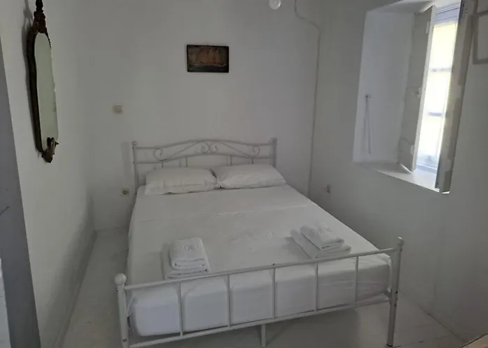 Pleiades Bay Leros فيلة *